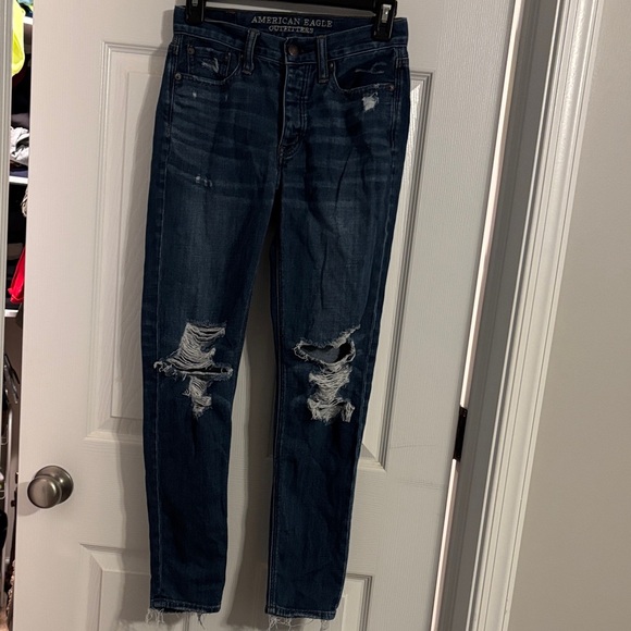 American Eagle Outfitters Denim - American Eagle Outfitters Women's Ripped Dark Blue Vintage Hi-rise Jeans